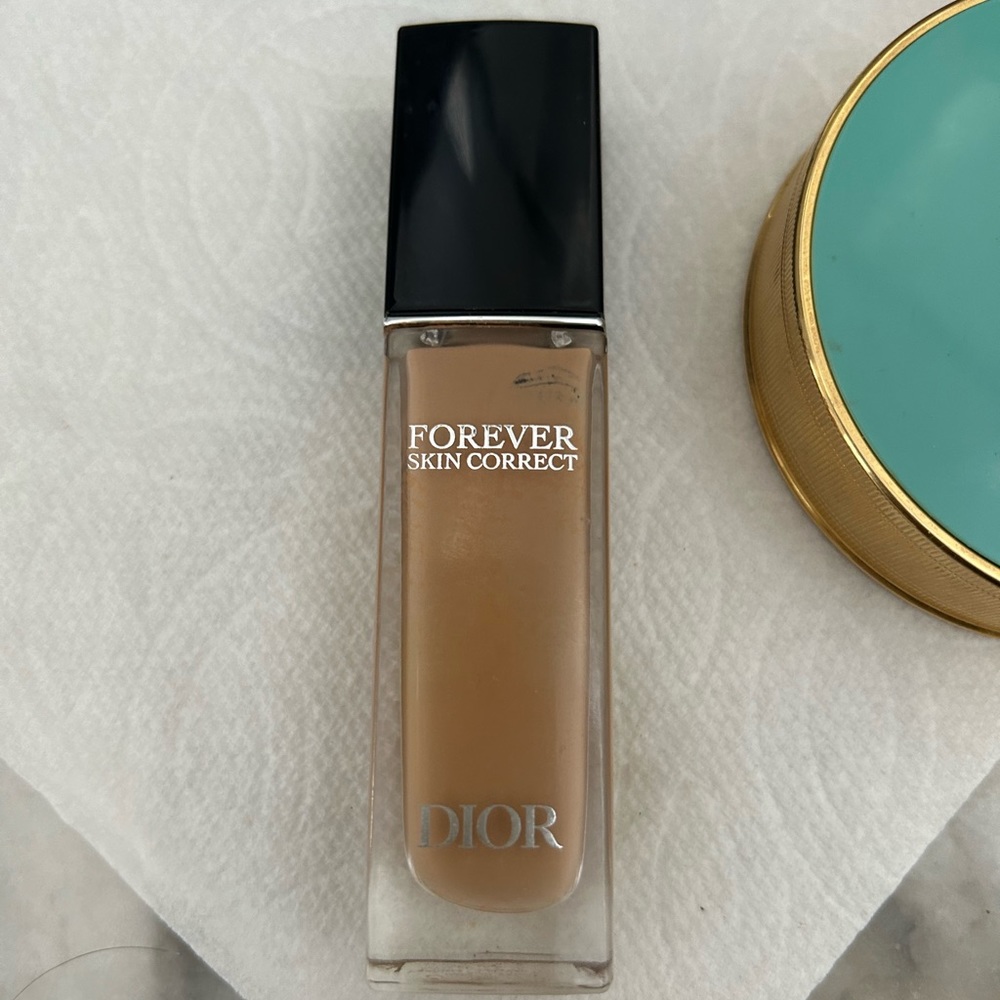 Dior Foever Skin Correct